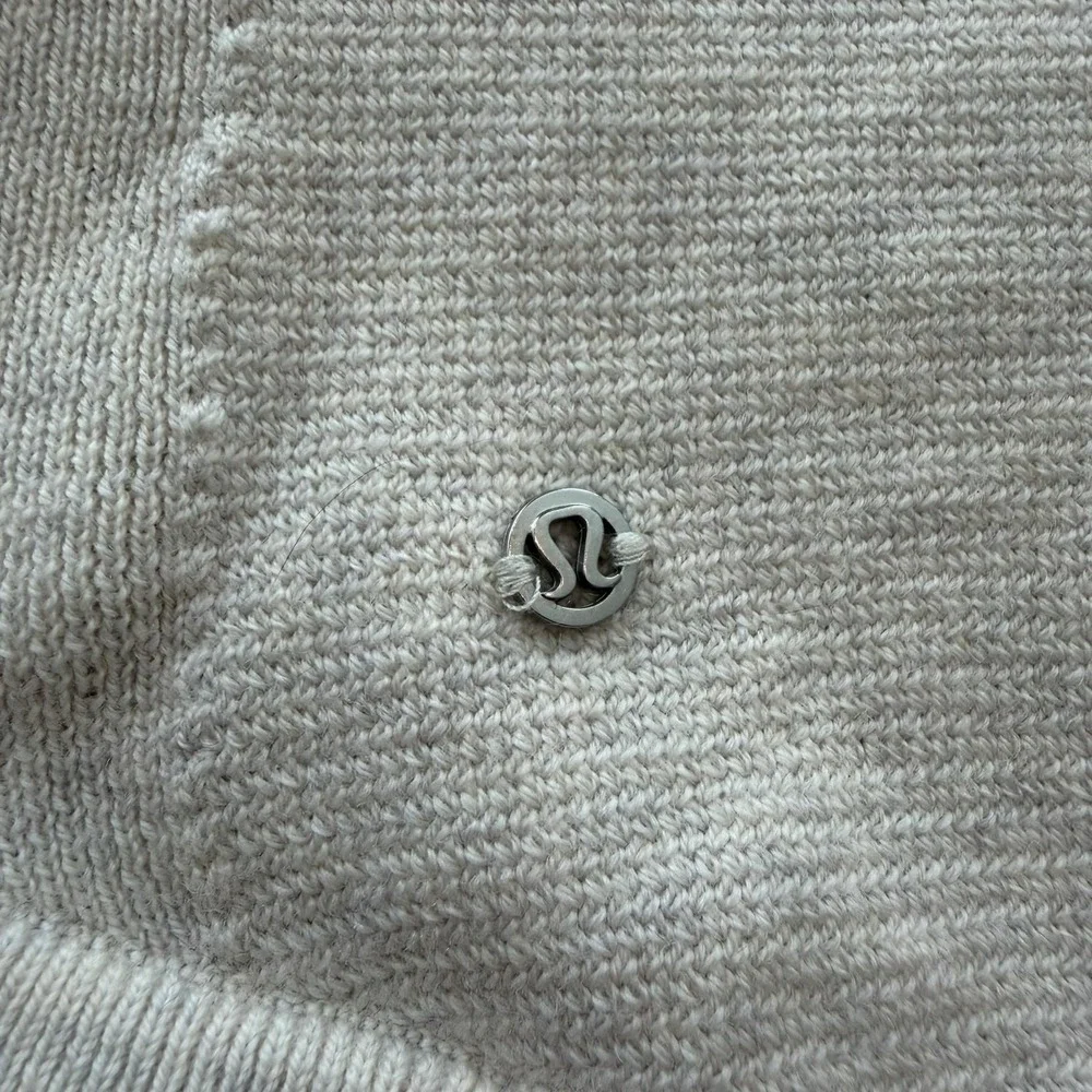 Lululemon Athletica‎ Sweater Womens Small Beige Crewneck Knit Pullover